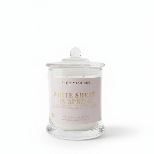 White Sheets In Spring Candle – Gardenia, Jasmine Candle 350g | Luxury Coco Soy, Australia